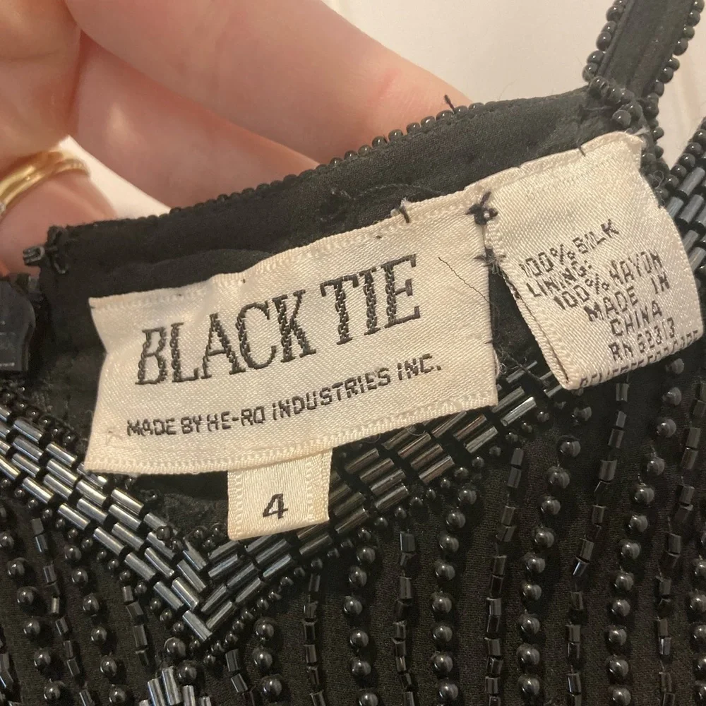 Black Tie silk beaded dress size 4 - Picture 5 of 10